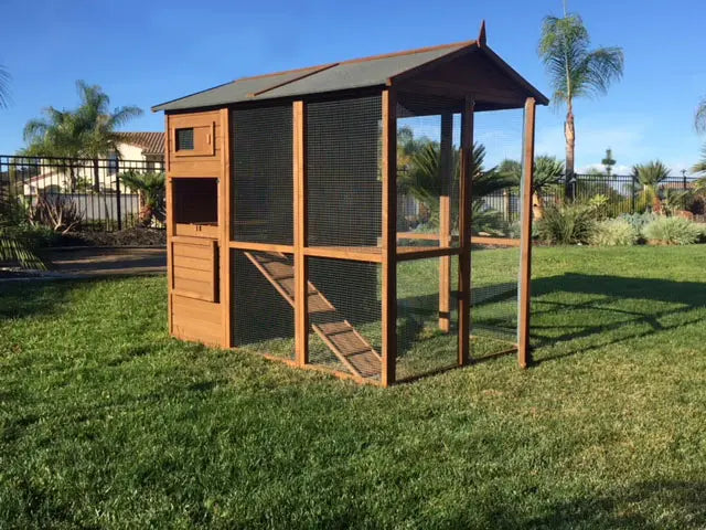 Pueblo Grand Walk-In Chicken Coop