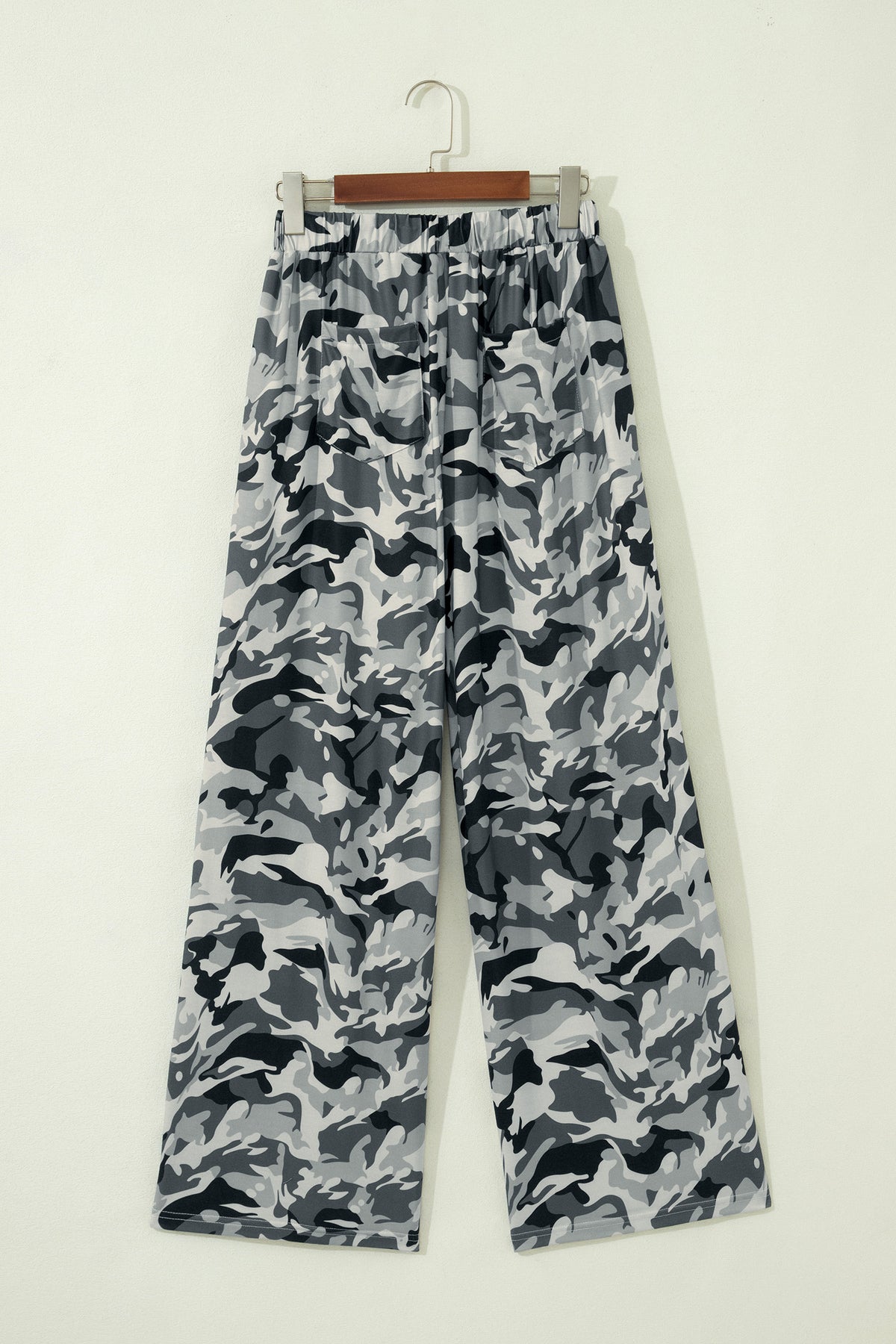 Green Camouflage Print Drawstring Casual Pants