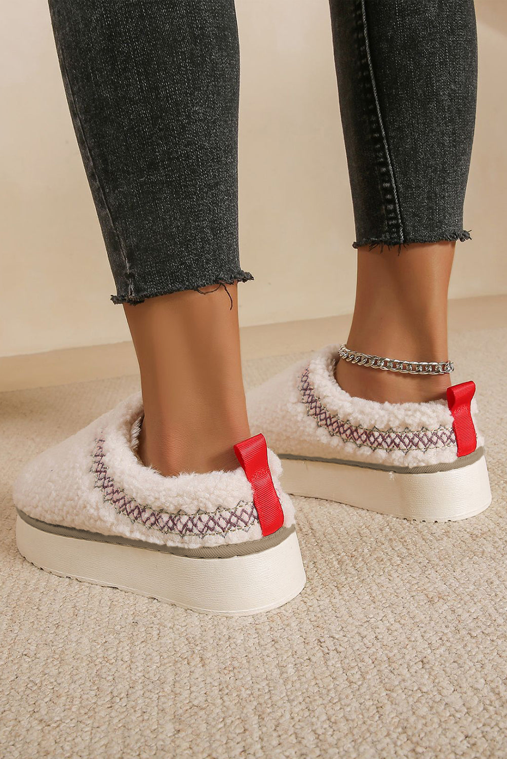 Chestnut Embroidered Sherpa Plush Thick Sole Snow Boots
