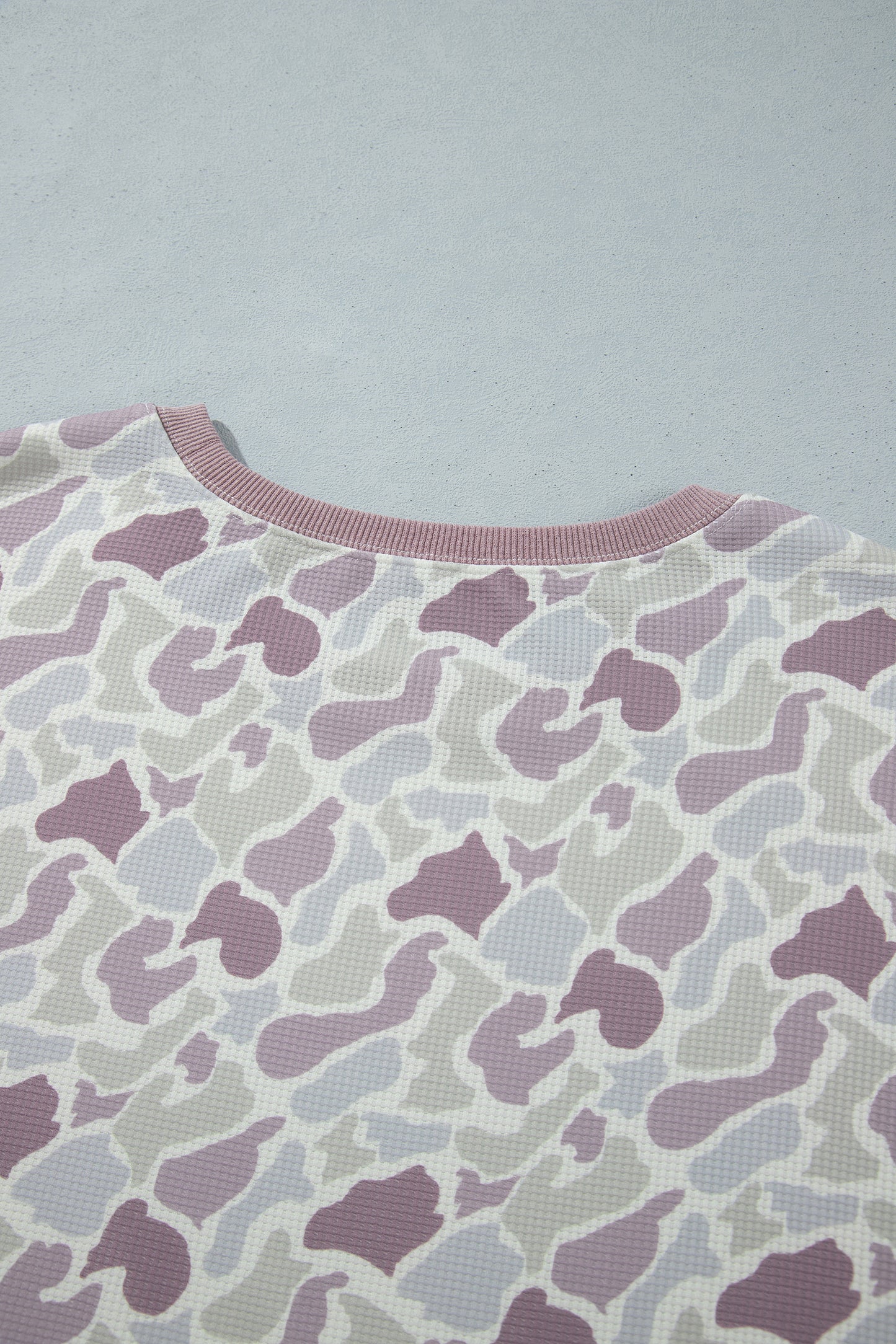 Green Camouflage Print Waffle Textured Pullover and Shorts Plus Size 2pcs Set