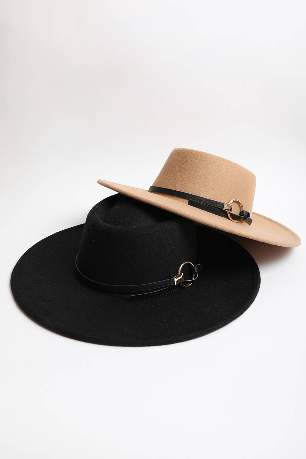 Classic Bolero Hat with Gold Ring Buckle – Wide Brim Style