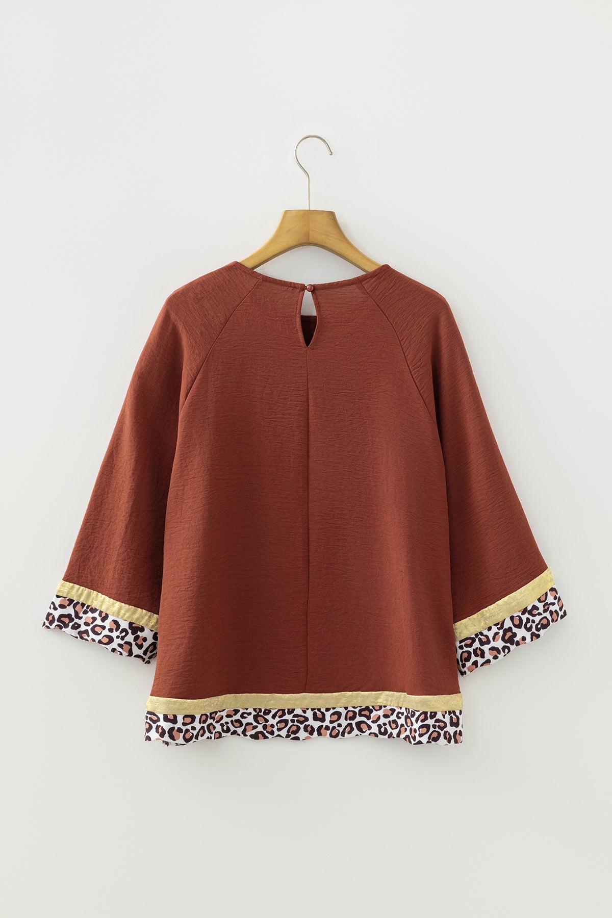 Clay Leopard Detail Loose Bracelet Sleeve Top