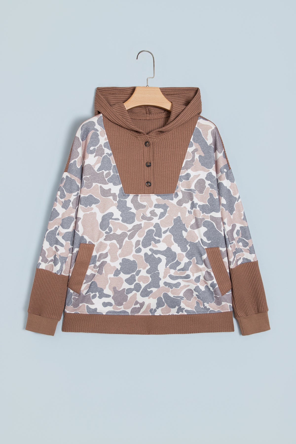 Khaki Camouflage Print Waffled Patchwork Loose Pullover Hoodie