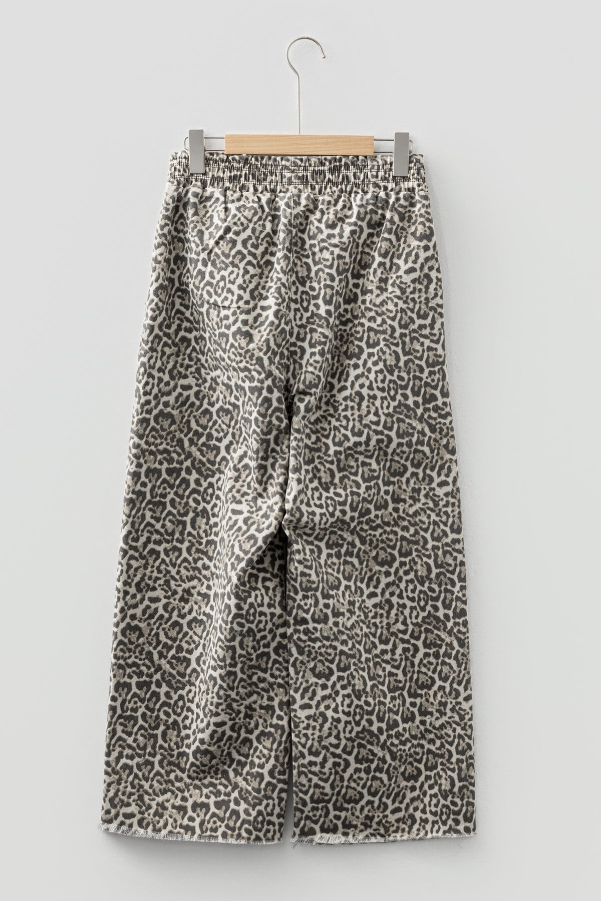 Brown Leopard Print Raw Hem Elastic Waist Loose Pull On Jeans