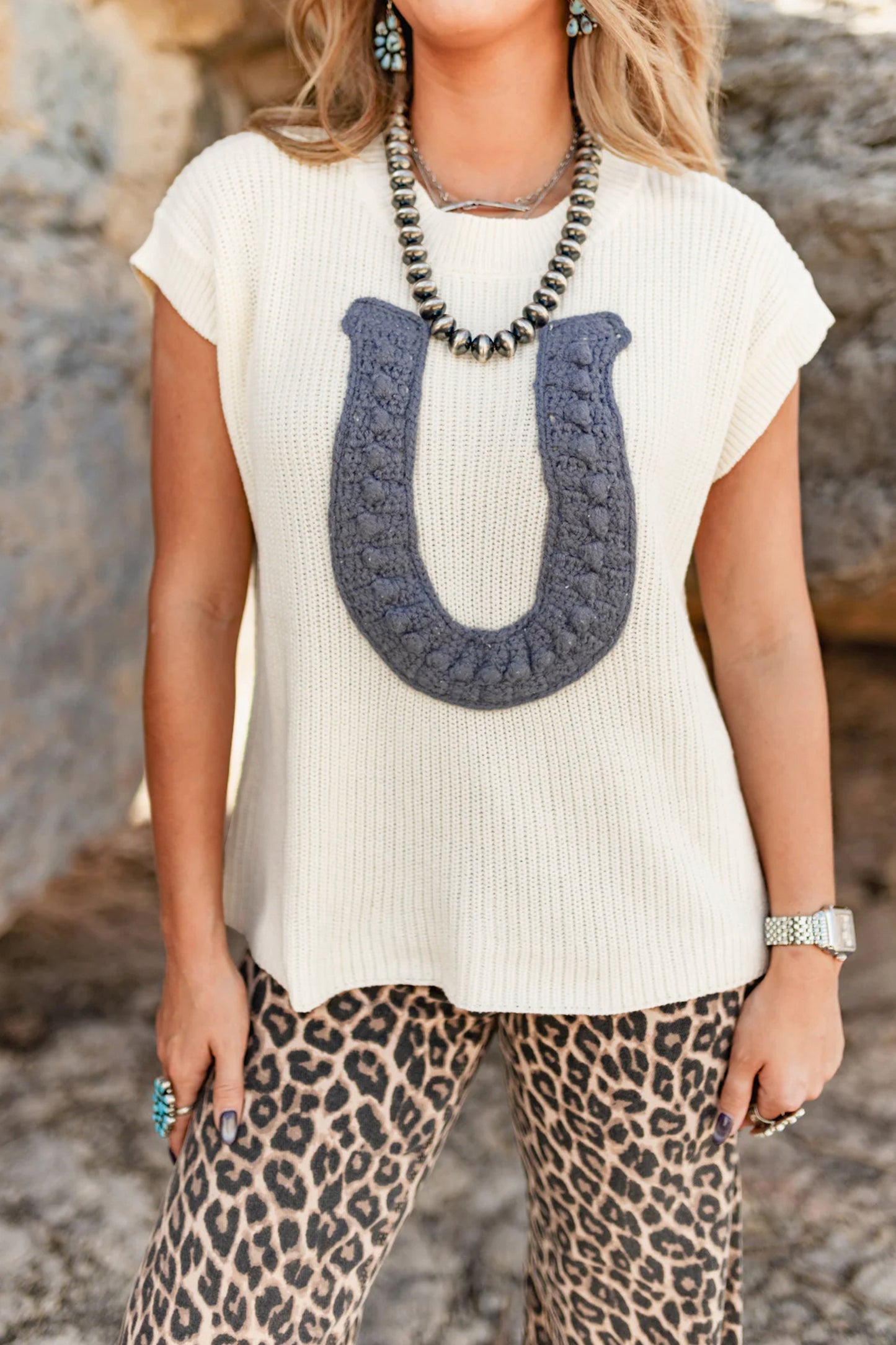 White Crochet Horseshoe Short Sleeve Knit Sweater