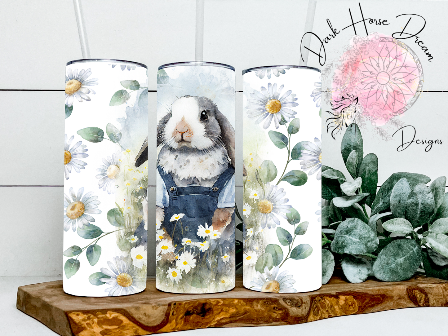 Worker Bunny Tumbler / Rabbit / Gardener / Floral